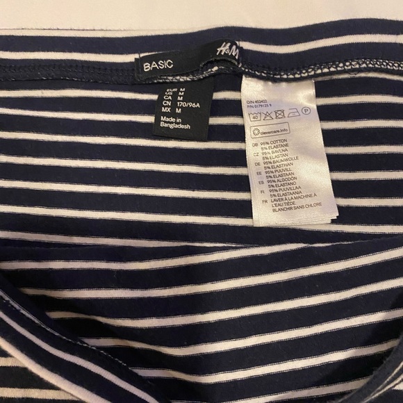 H&M basics skirt. medium. Navy blue and white stripes. - Picture 2 of 2